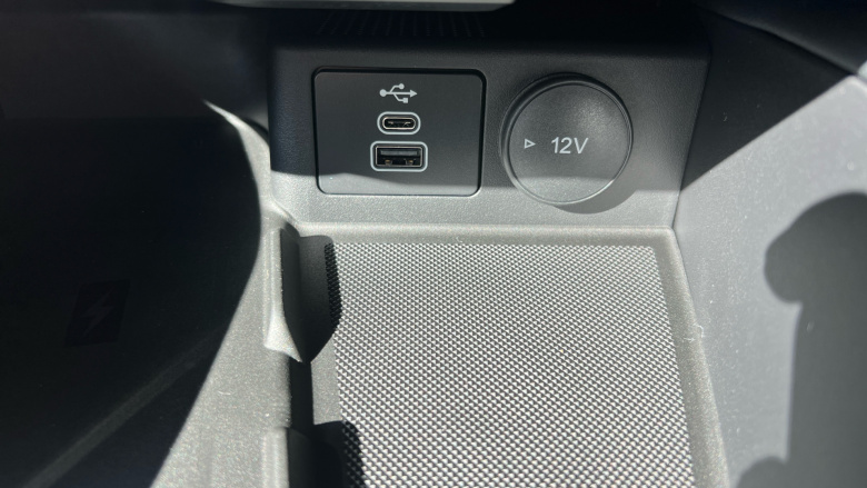 Ford Kuga 2.5 FHEV Sound Edition 5dr CVT Hybrid Estate